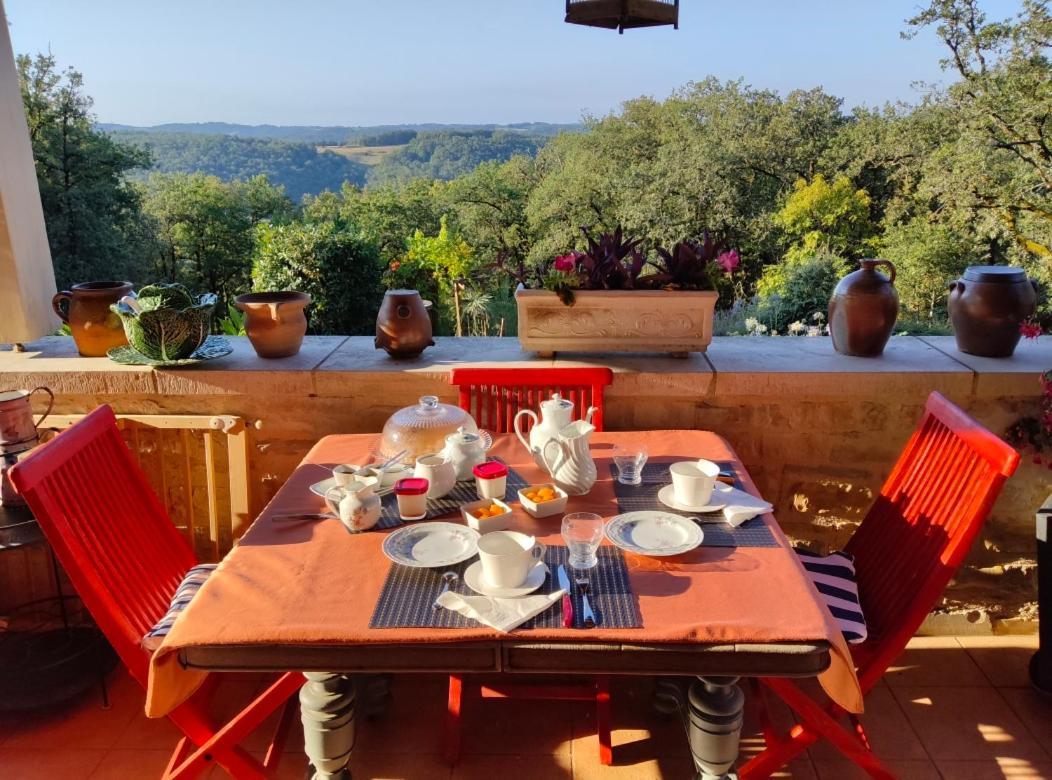 Bed and Breakfast Le Colombie Gouleme à Concores Extérieur photo